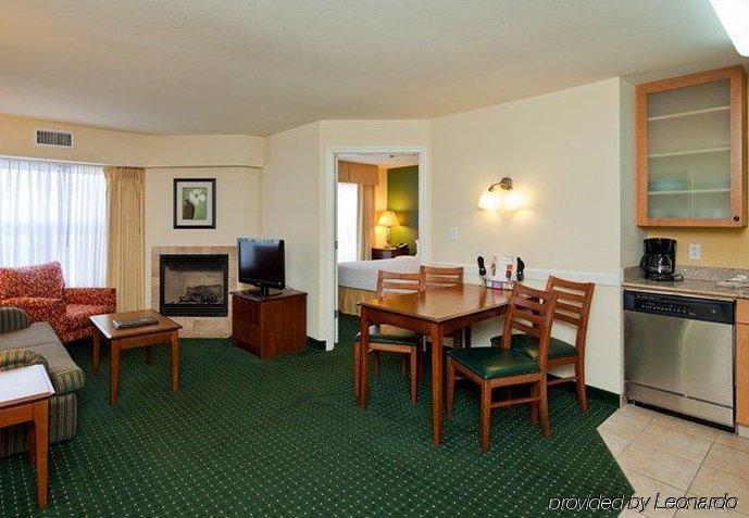 By Marriott North Stone Oak