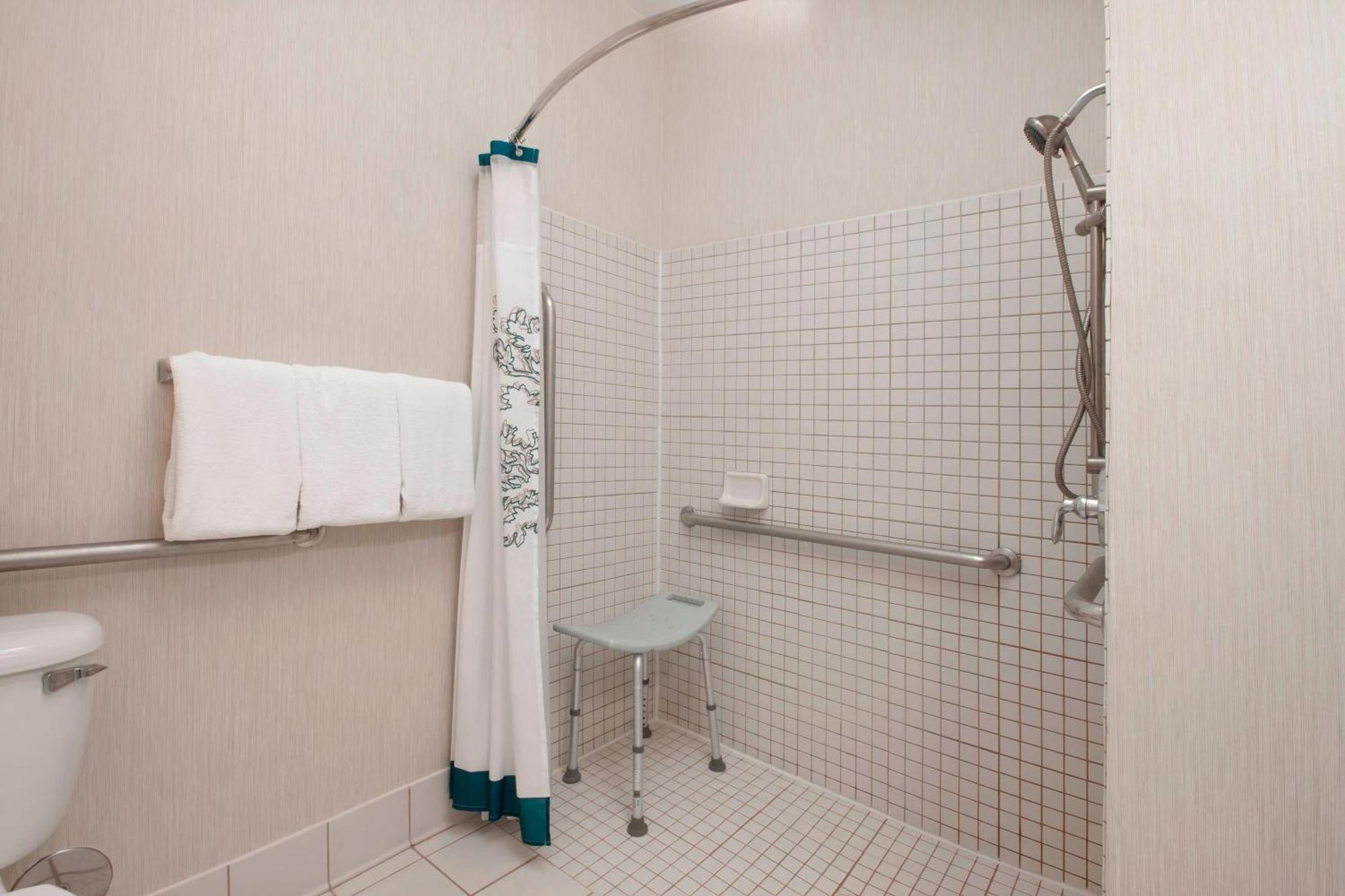 By Marriott North Stone Oak San Antonio