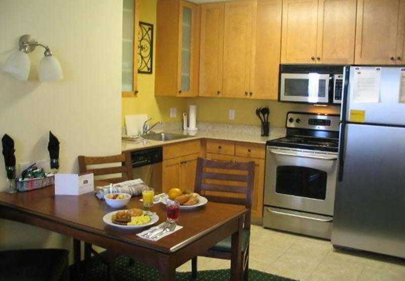 By Marriott North Stone Oak 3*